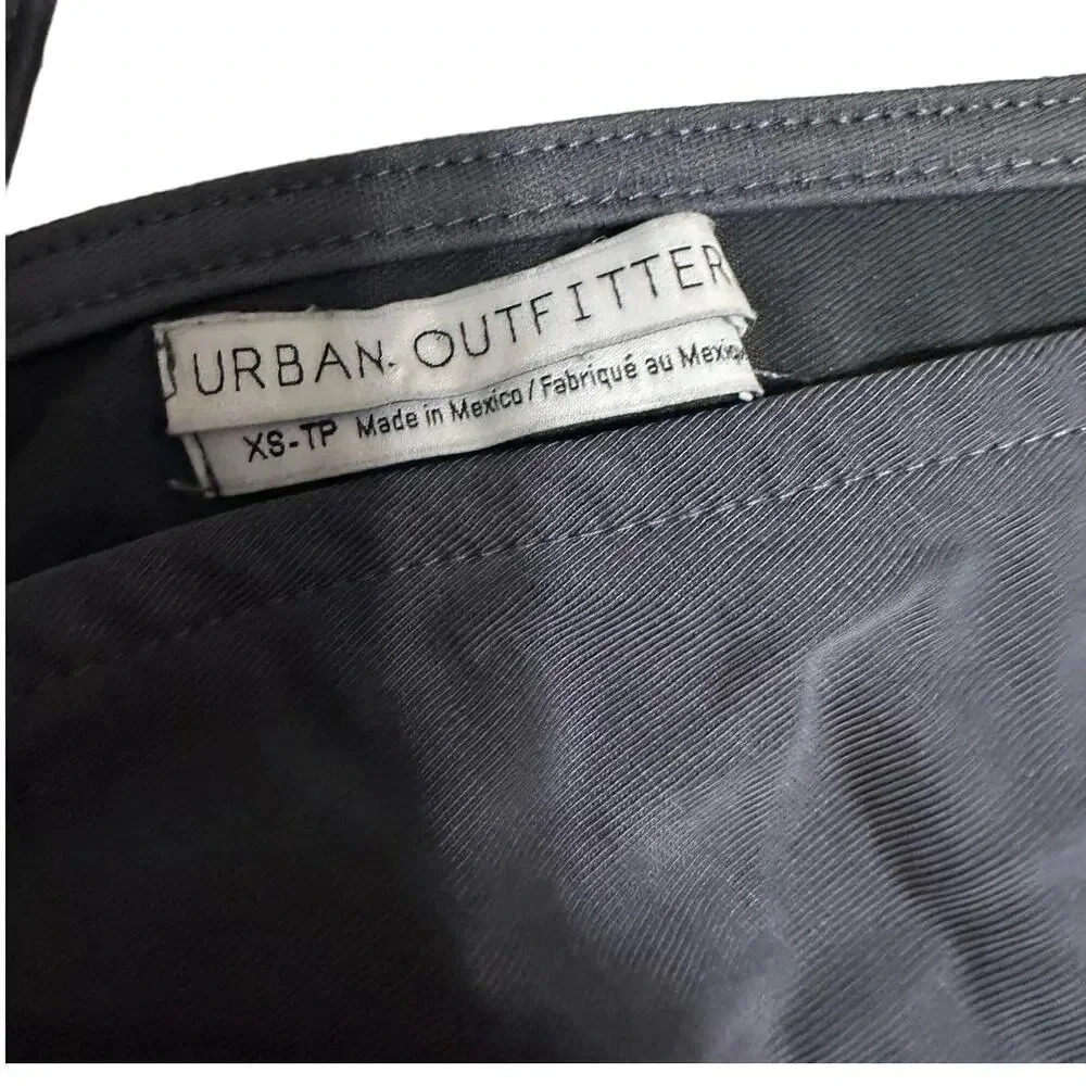Urban Outfitters Ruched Cropped Tank Top Size XS Gray Bralette Feminine Deep V - Picture 3 of 5